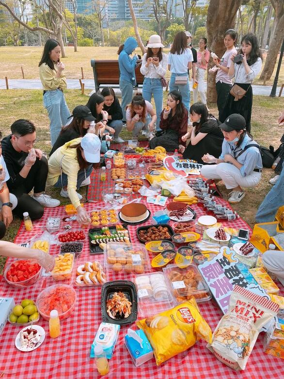 三月春意昂·結(jié)伴探春風(fēng)——君林企業(yè)踏青活動掠影 三月春意昂·結(jié)伴探春風(fēng)——君林企業(yè)踏青活動掠影