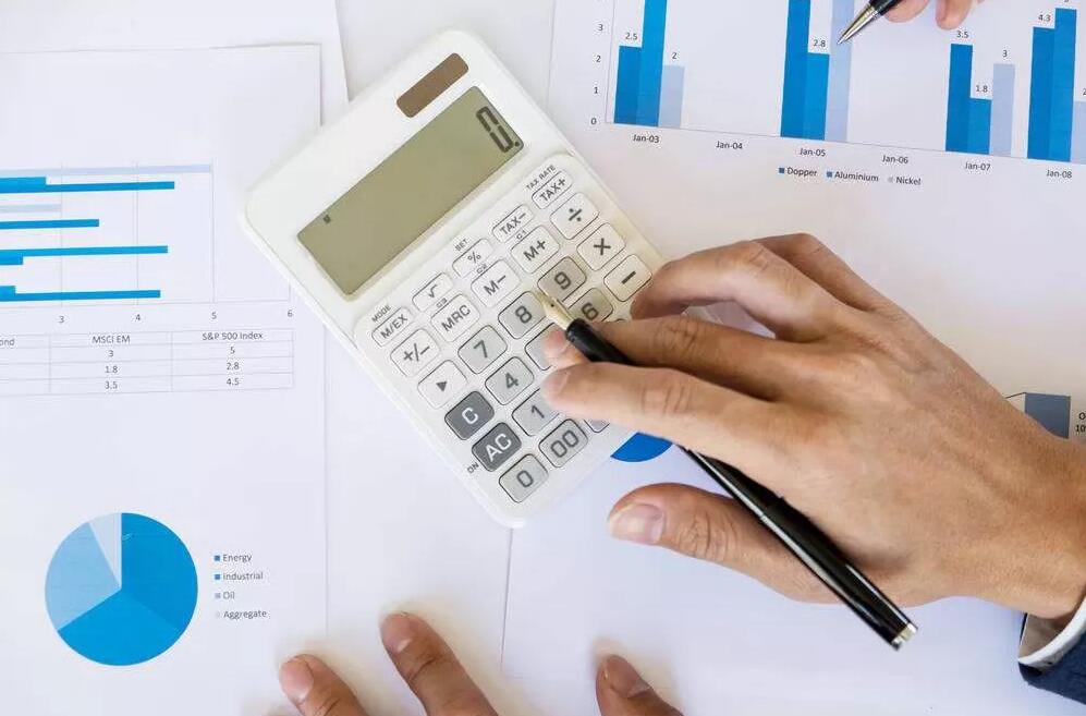 香港公司怎么報(bào)稅？來看看他們怎么說？