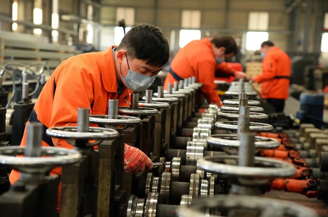 再幫一把！上半年減稅降費(fèi)有這些措施出臺(tái) 