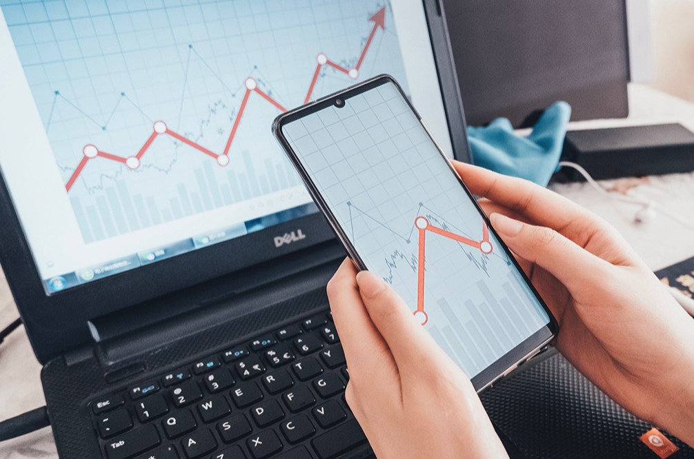 注冊香港公司包開戶業(yè)務(wù)嗎?可以在內(nèi)地開戶嗎