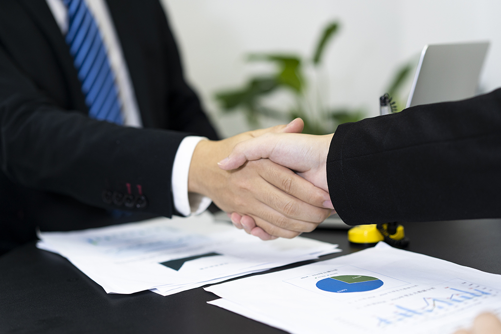 內(nèi)部審計與內(nèi)部控制審計的深度解析:構(gòu)建高效審計管理的關(guān)鍵 內(nèi)部審計與內(nèi)部控制審計的深度解析:構(gòu)建高效審計管理的關(guān)鍵